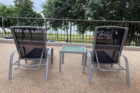 All In 500 Aud Weekly Beachfront The STRAND Studio Apartment - Accommodation Daintree 0