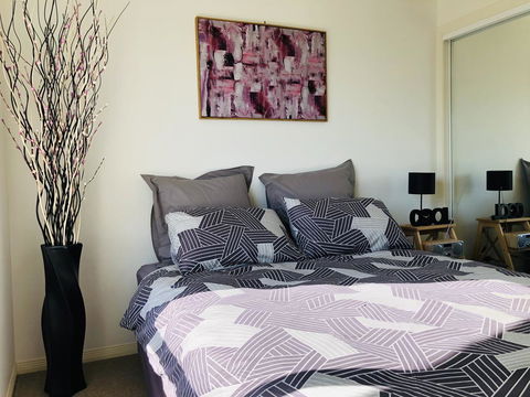 Amazing Apartment Ocean Views And Hot Tub On Balcony - Coolangatta - Accommodation Daintree 2