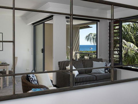 Ambience @ The Harbour - Calm Down, Unwind & Relax - Accommodation Daintree 3