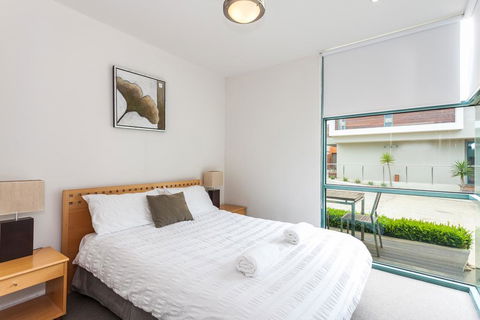 Anglesea River Apartments - Spa Apartment 23 - Accommodation Daintree 1