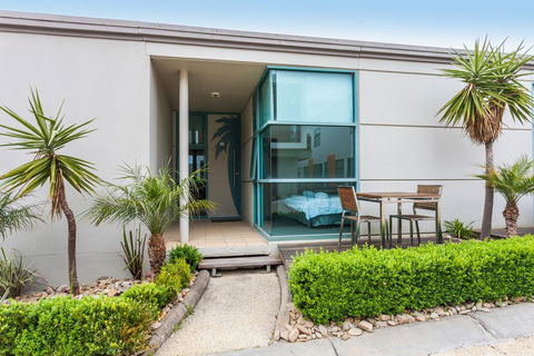Anglesea River Apartments - Spa Apartment 23 - Accommodation Daintree 0
