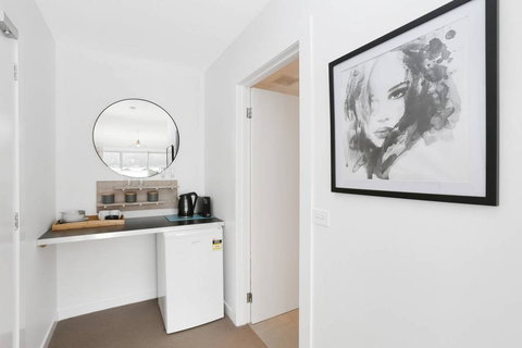 APOLLO 13 STUDIO - Free Wifi, Opposite Beach! - Accommodation Daintree 3