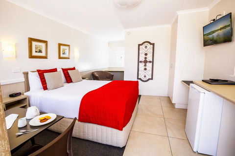 Apple & Grape Motel - Accommodation Daintree 1