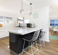 Aqua Palm with Sweeping One Mile Views - Accommodation Daintree