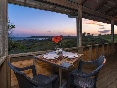 Aqualuna- Excellent Surfing Beaches. - Accommodation Daintree 0