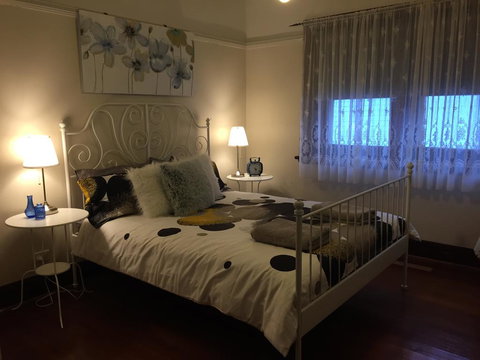 Art Deco Cottage - Accommodation Daintree 2