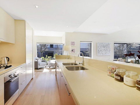 Arum 4, Heritage Park - Contemporary & Timeless - Accommodation Daintree 3