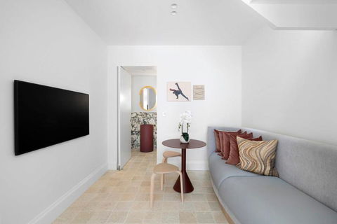 Luxury Designer Redfern House - Accommodation Daintree 1