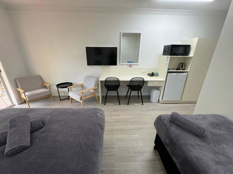 Mareeba Motor Inn - Accommodation Daintree 2