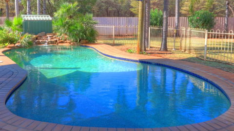 Mulga Country Motor Inn - Accommodation Daintree 1