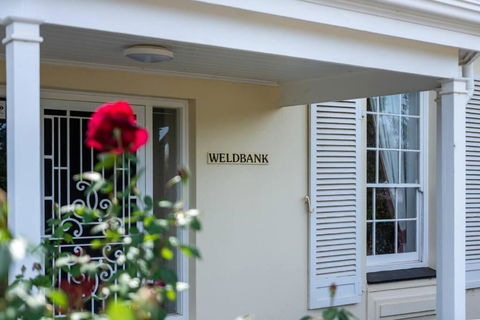 Normanville, Large Historic Three Bedroom Home - Accommodation Daintree 1
