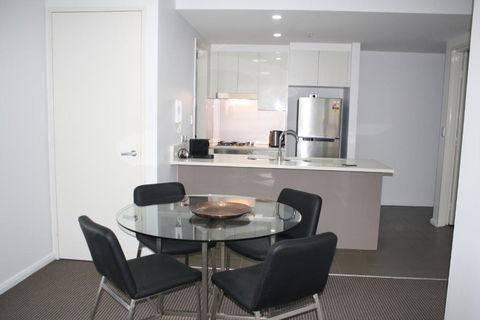 North Sydney Wyndel Apartments-MIL1005 - Accommodation Daintree 2