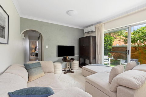 Northern Beaches Garden Hideaway - Accommodation Daintree 0