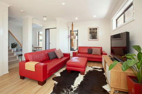 Northside Townhouse Geelong - Accommodation Daintree 1
