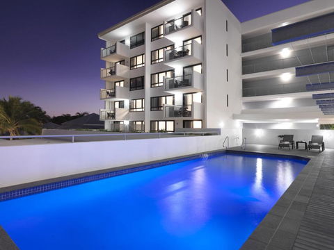 Oaks Mackay Carlyle Suites - Accommodation Daintree 0