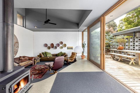One-Dunny Beach House - Accommodation Daintree 1