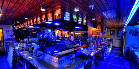 Overlander Hotel - Accommodation Daintree 0