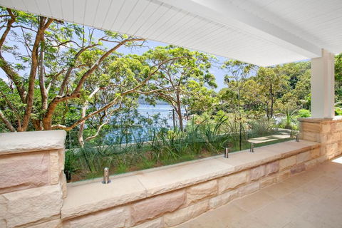 Paradise On Pittwater - Paradise Beach - Accommodation Daintree 2