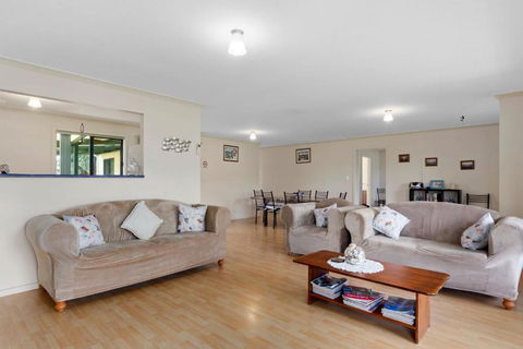 Pascalinga 38 Carrickalinga Road - Accommodation Daintree 2