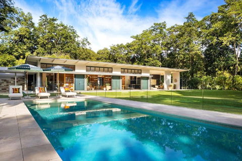 Pine Mountain - Accommodation Daintree 0