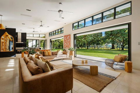 Pine Mountain - Accommodation Daintree 1