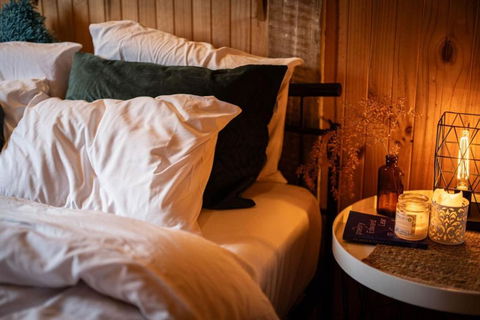 Poets Ode Featuring The Donkey Shed Theatre - Accommodation Daintree 3