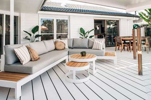 Prime Location With Pool - Walk To Coolum Beach - Accommodation Daintree 2