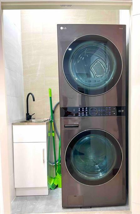 Private, Modern & Luxurious Granny Flat - Accommodation Daintree 2