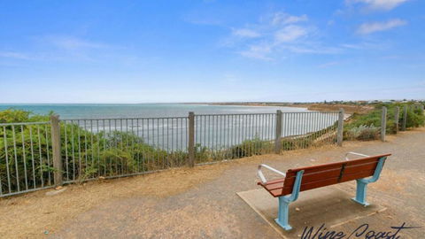 Puesta De Sol Apartment By Wine Coast Holidays - Accommodation Daintree 2