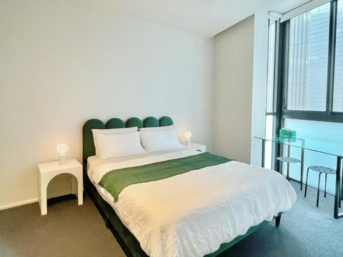 RARE Luxury Waterfront Living - Accommodation Daintree 2