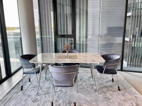 RARE Luxury Waterfront Living - Accommodation Daintree 3