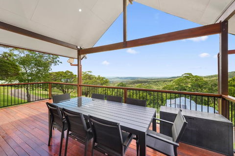 Ravensbourne Escape- Quingilli - Accommodation Daintree 0