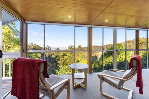 Ravensbourne Escape - Windsong - Accommodation Daintree 0