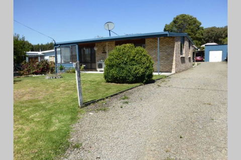 Au-Don Short Stay Accommodation - Accommodation Daintree 0