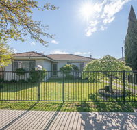 Autumn St - Trendy East Orange - Near CBD - Accommodation Daintree