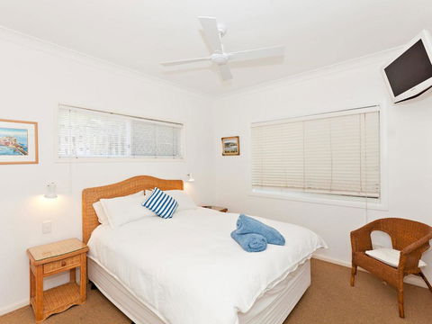 Avalon 2- Uninterrupted Views- Almost On The Beach! - Accommodation Daintree 2
