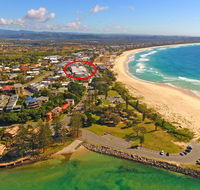 Azura Ocean View Holiday Apartment - Accommodation Daintree
