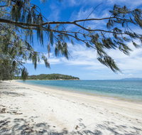 Azure on Geoffrey Bay - Accommodation Daintree