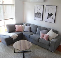 Balcony Retreat Apartment by Ready Set Host - Accommodation Daintree