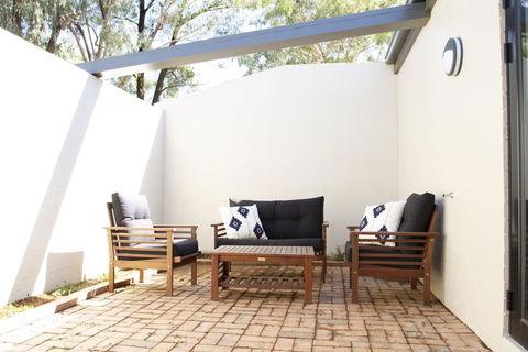 Balgownie Estate Winery Retreat & Restaurant - Accommodation Daintree 3