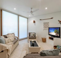Balinese Beachfront Villa - Accommodation Daintree