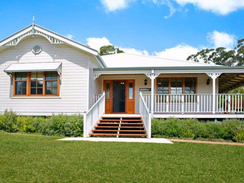 Ballogie Lodge - A Quality, Timeless Retreat - Accommodation Daintree 0