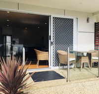Balmoral Apartment Binalong Bay - Accommodation Daintree