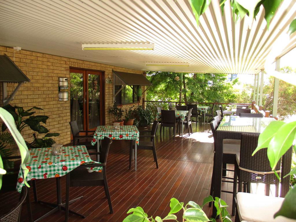 Barcaldine QLD Accommodation Daintree