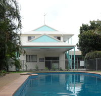 Bargara Beach Motor Inn - Accommodation Daintree
