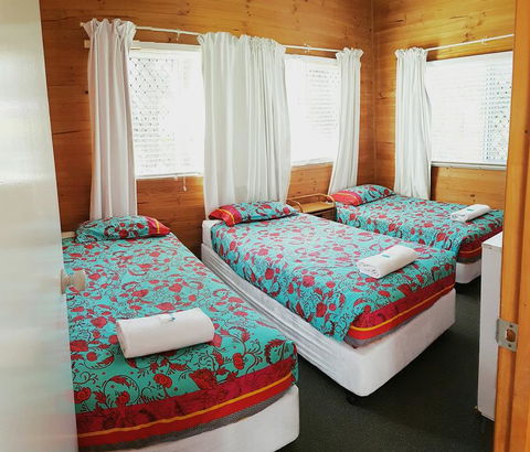 Bargara Gardens Boutique Villas - Accommodation Daintree 3