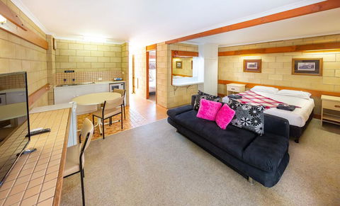 Barham Bridge Motor Inn - Accommodation Daintree 2