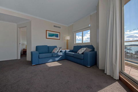 Barrington, 707/35-45 Shoal Bay Road - Accommodation Daintree 1