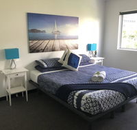 Base Brisbane Uptown - Accommodation Daintree