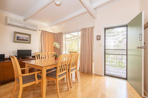 Batehaven Beach House - Accommodation Daintree 1